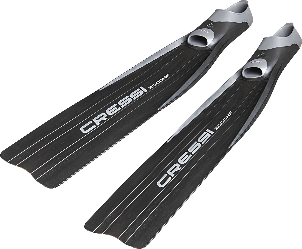 Cressi Gara 2000 HF, Nassanzug