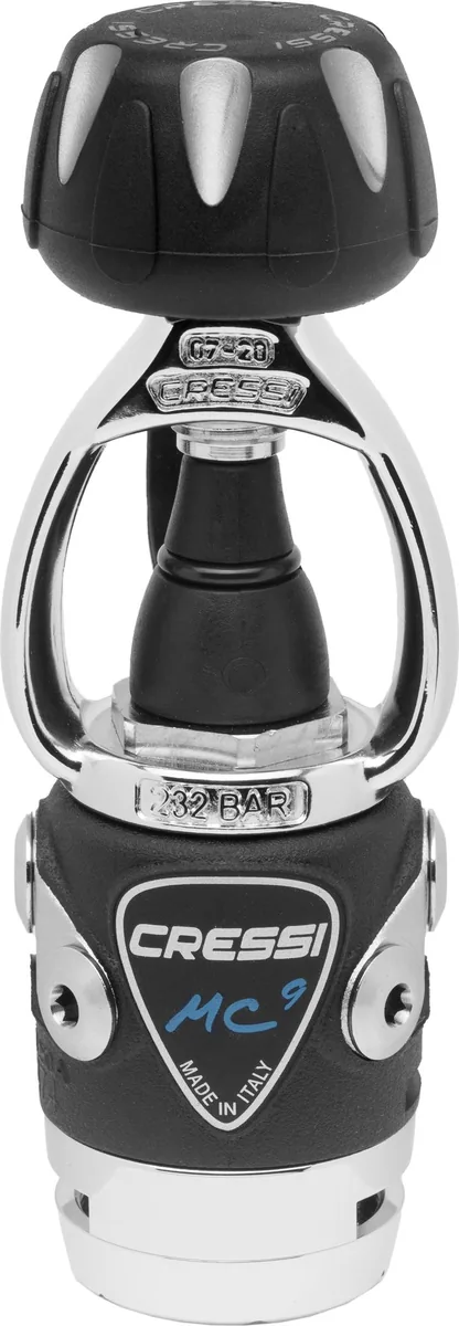 Cressi MC9-SC 1st stage INT, botellas de etapa y deco – vista 2
