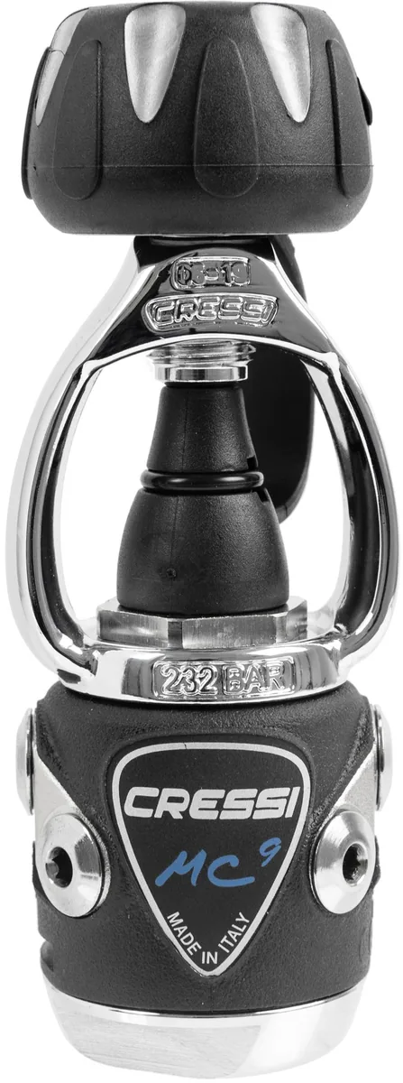 Cressi MC9 [INT] 1st stage only, stage & deco cylinders – view 2