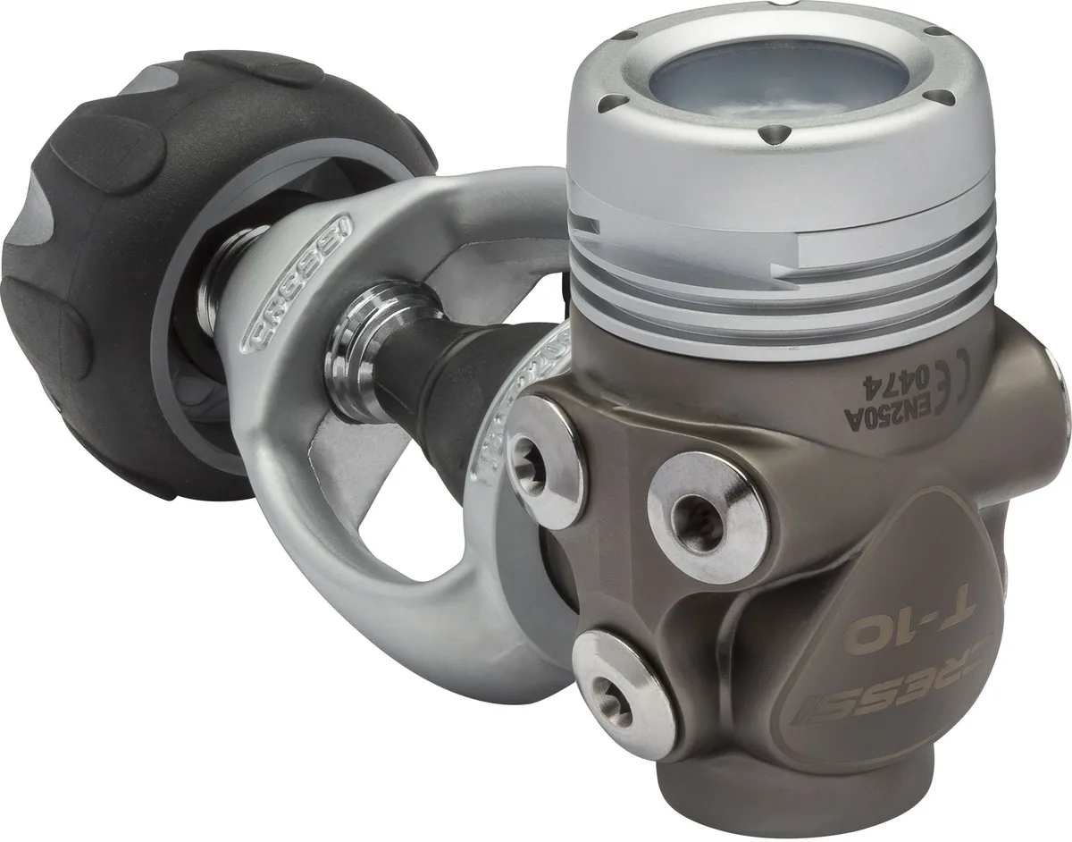 Cressi T10-SC PVD INT 1st stage only, stage & deco cylinders – view 2
