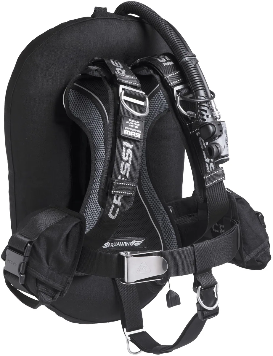 Cressi Aquawing Plus, Nassanzug